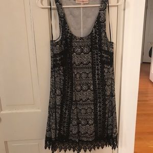 Altar’d State Black & White Dress Size Small